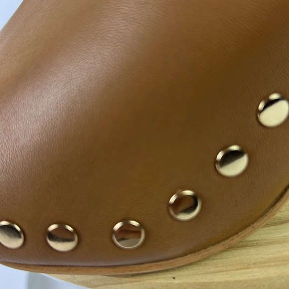 DIBA.True Twin Crest Heel SandaL - Picture 10 of 11